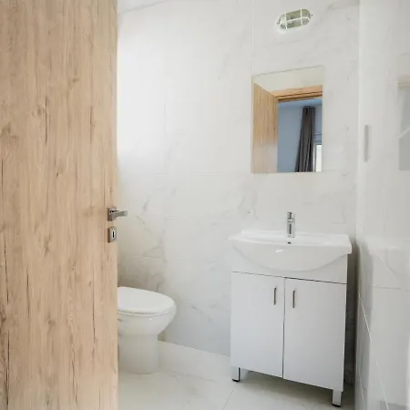 Villa Sanders White Mountain Spacious 5-bedroom With Private Pool Tala
